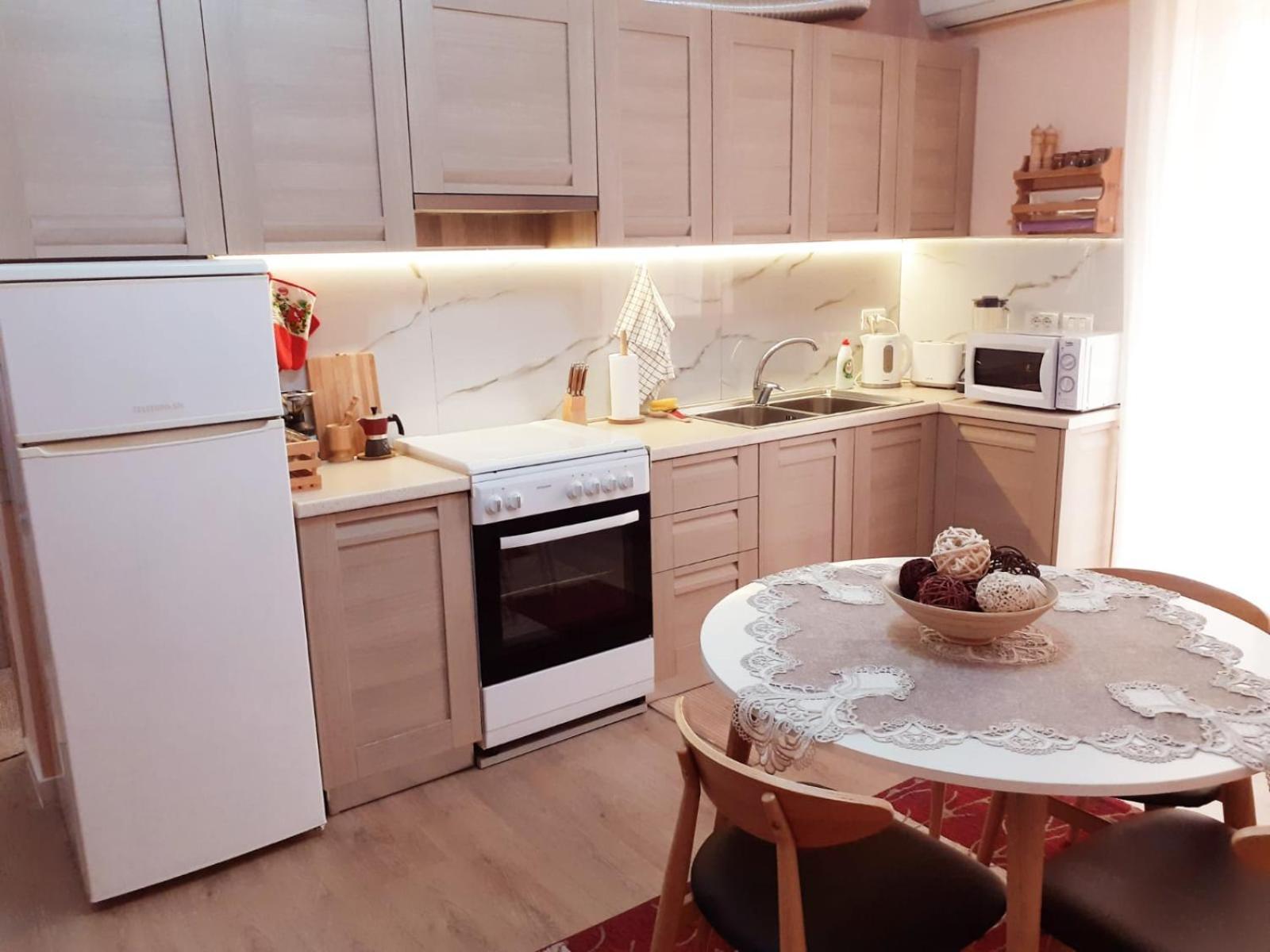 Zana'S Home Тирана Екстериор снимка